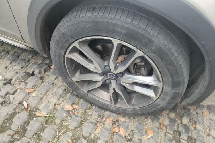 Used Volvo V60 2017 Cross Country T5 AWD China V Standard
