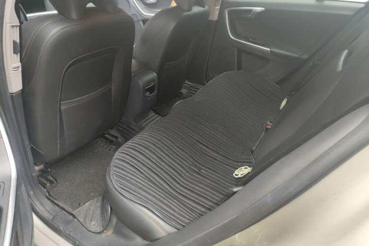 Used Volvo V60 2017 Cross Country T5 AWD China V Standard
