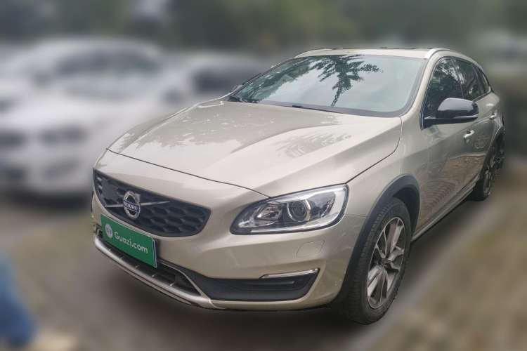 Used Volvo V60 2017 Cross Country T5 AWD China V Standard