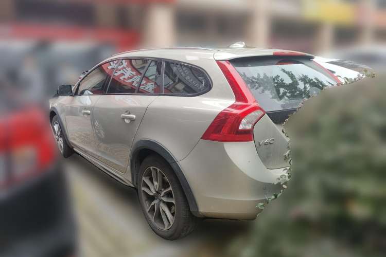 Used Volvo V60 2017 Cross Country T5 AWD China V Standard
