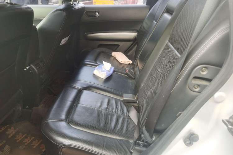 Used Nissan X-Trail 2010 2.5L CVT Luxury Edition 4WD Left Rear Seat