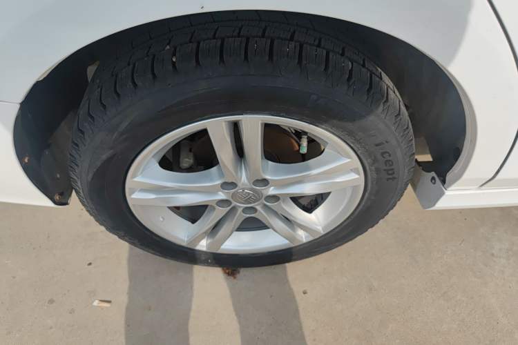 Used Bestune B30 2017 1.6L manual Comfort trim level