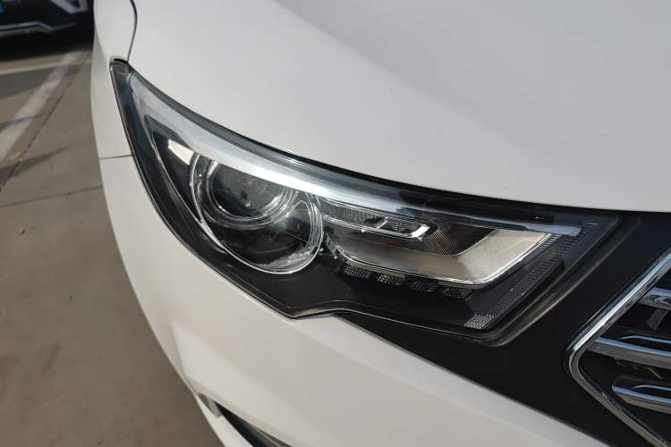 Used Bestune B30 2017 1.6L manual Comfort trim level