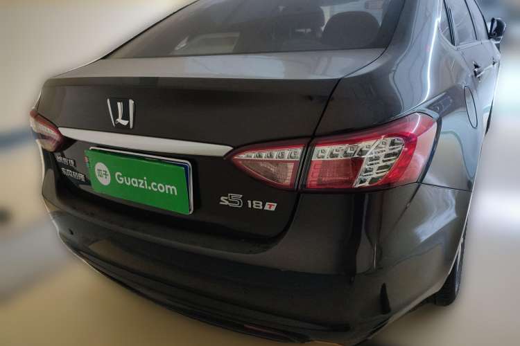 Used Luxgen 5 2013 1.8T Automatic Luxury Model