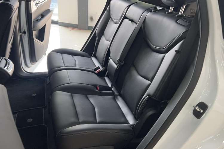 Used Cadillac XT6 2022 2.0T 7-Seater Four-Wheel Drive Luxury Version