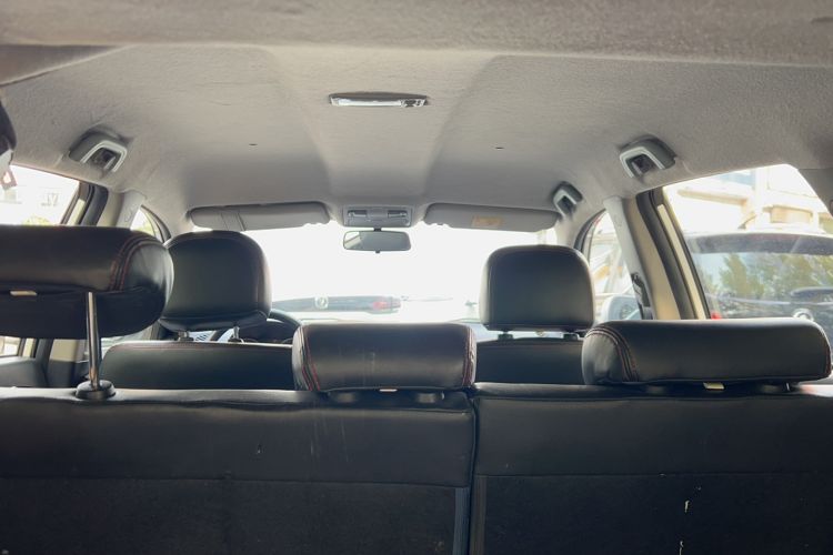 Used Geely Auto GX7 2015 Classic Edition 1.8L Manual Urban Model China V Standard
