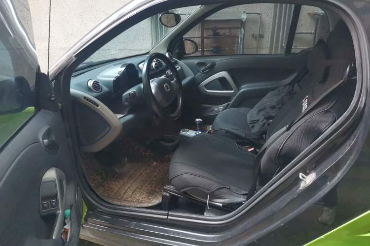 Used smart fortwo 2011 1.0 MHD Hardtop Standard Edition