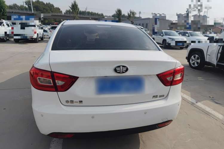 Used Bestune B30 2017 1.6L manual Comfort trim level