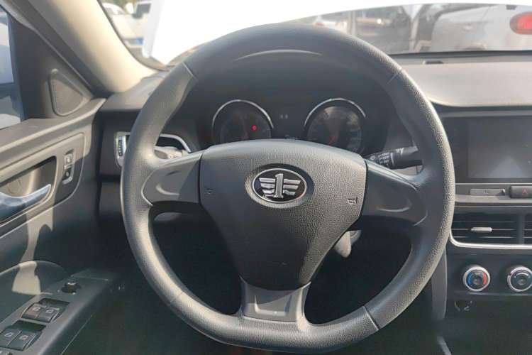 Used Bestune B30 2017 1.6L manual Comfort trim level