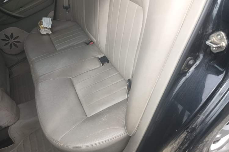 Used Bestune B70 2010 2.0L manual Elite version

