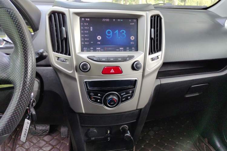 Used Haval H1 2017 Red-Label 1.5L AMT Comfort Model
