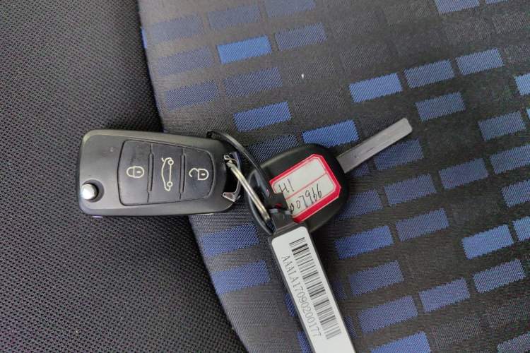 Used Haval H1 2017 Red-Label 1.5L AMT Comfort Model
