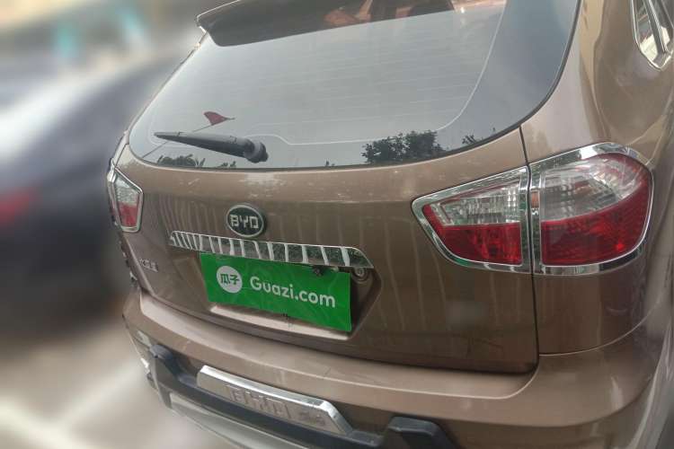 Used BYD S6 2013 Jingyue Edition 2.0L Manual Elite Model 5 Seats
