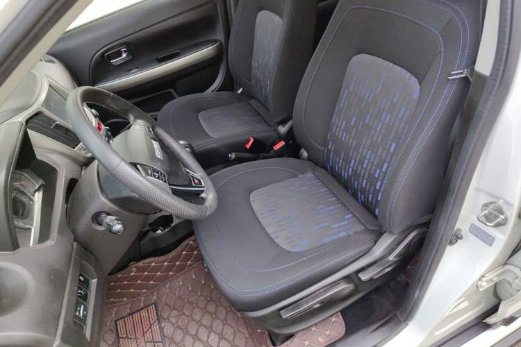 Used Haval H1 2017 Red-Label 1.5L AMT Comfort Model
