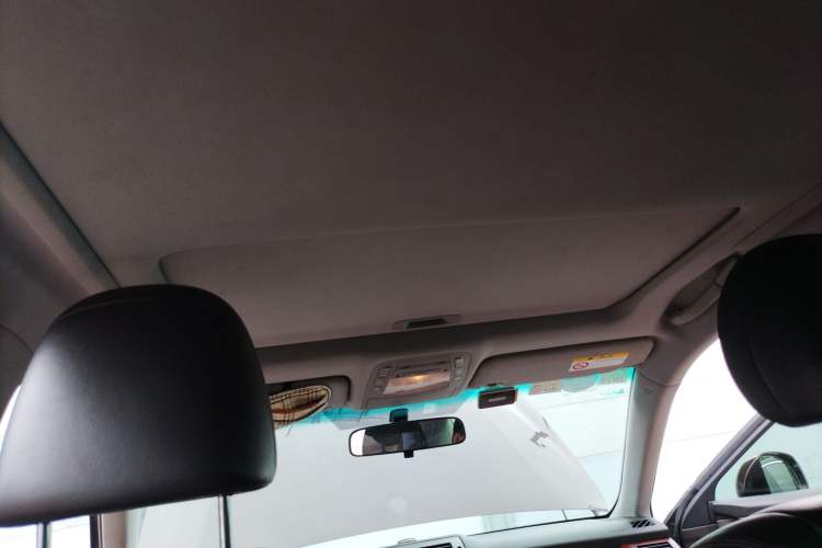 Used Toyota Crown 2012 2.5L Royal Leather Edition