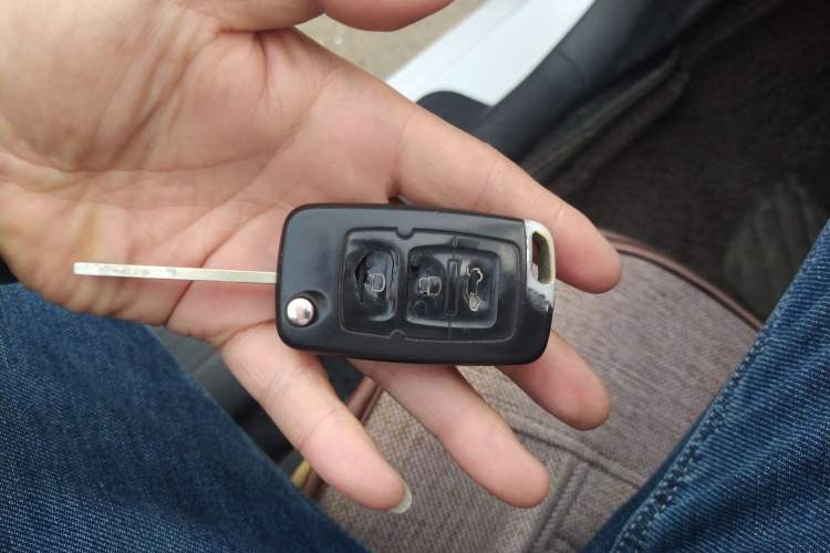 Used Geely Auto Diamond 2014 Sedan 1.5L Automatic Elite Model
