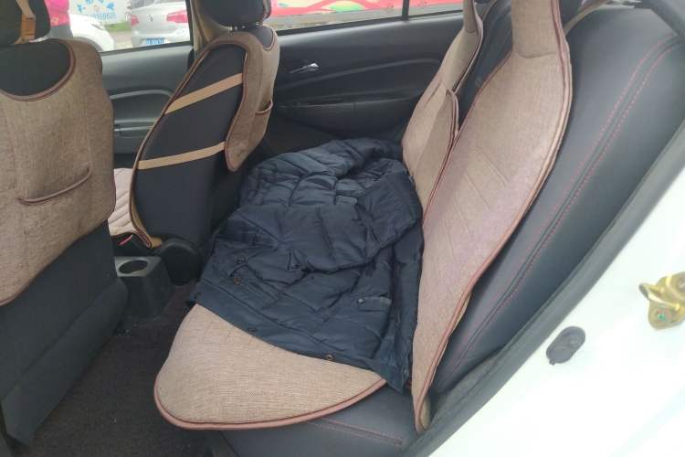 Used Geely Auto Diamond 2014 Sedan 1.5L Automatic Elite Model
