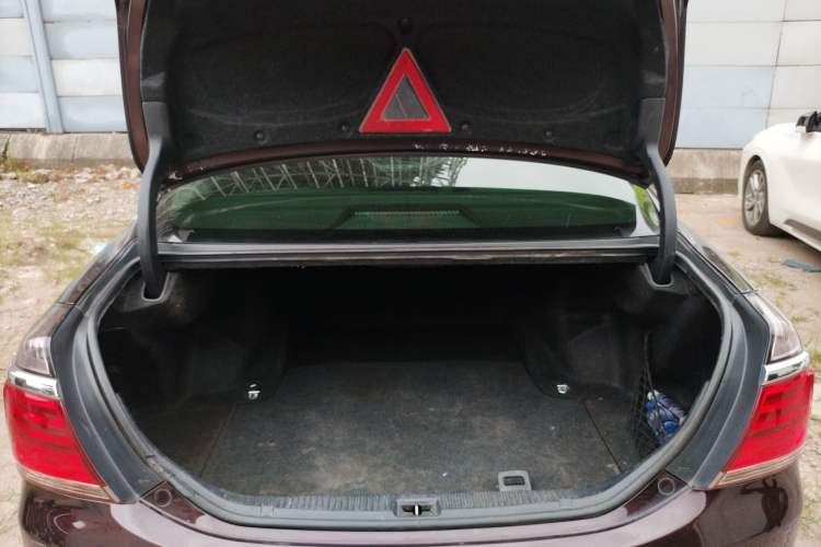 Used Toyota Crown 2012 2.5L Royal Leather Edition