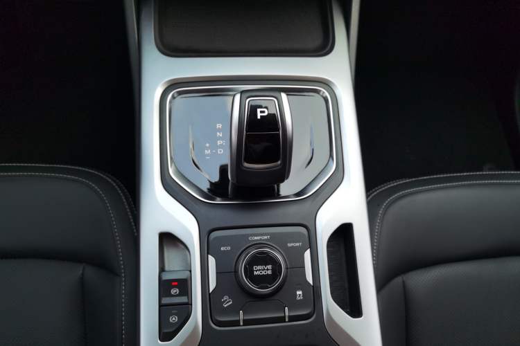 Used Geely Auto Haoyue 2020 1.8TD DCT Luxury Model 5 Seats
