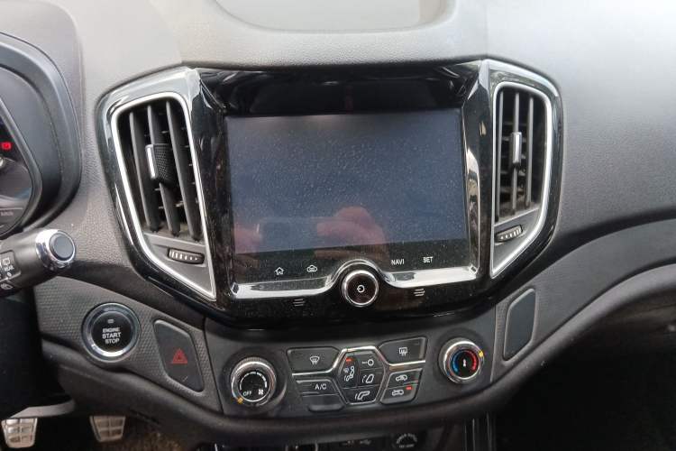 Used Chery Tiggo 5 2016 1.5T Manual Jiayue Trust Edition
