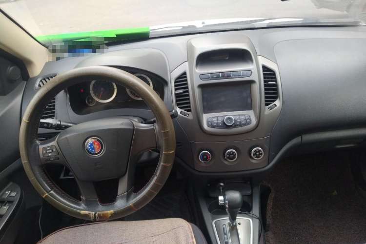 Used Geely Auto Diamond 2014 Sedan 1.5L Automatic Elite Model
