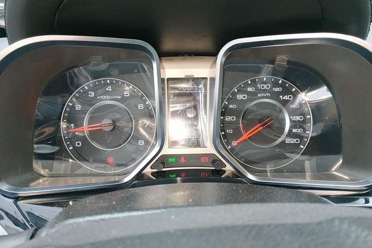 Used Zotye Domy X5 2017 Platinum Edition 1.5T Manual Luxury Model
