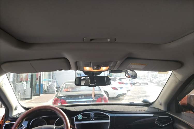 Used MG GS 2015 2.0TGI TST Four-Wheel Drive Flagship Edition
