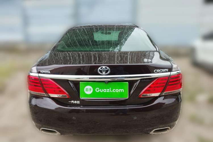 Used Toyota Crown 2012 2.5L Royal Leather Edition