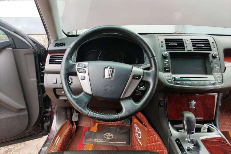 Used Toyota Crown 2012 2.5L Royal Leather Edition