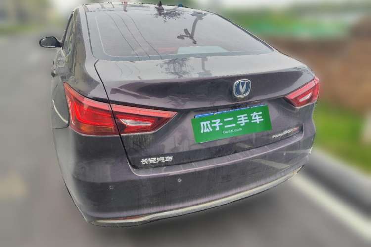 Used CHANGAN Raeton CC 2018 1.5T Automatic Elegant Version China V Standard Rear
