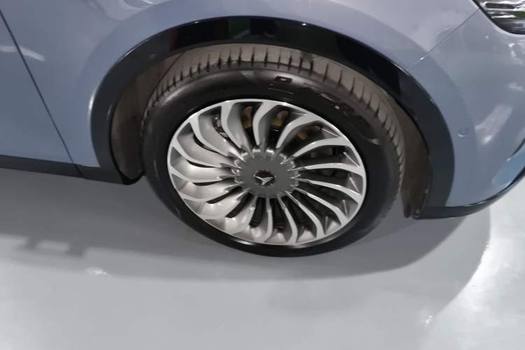 Used VOYAH FREE 2021 Four-Wheel Drive Standard Range-Extended Exclusive Luxury Package
