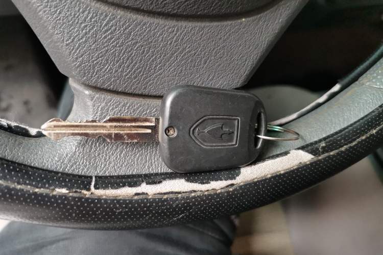 Used Jinbei Hiace X30 2013 1.3L Standard Version Vehicle Key