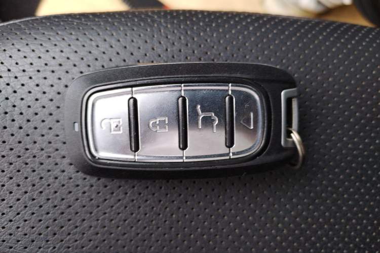 Used Hyundai Veloster 2012 1.6T Automatic Luxury Edition