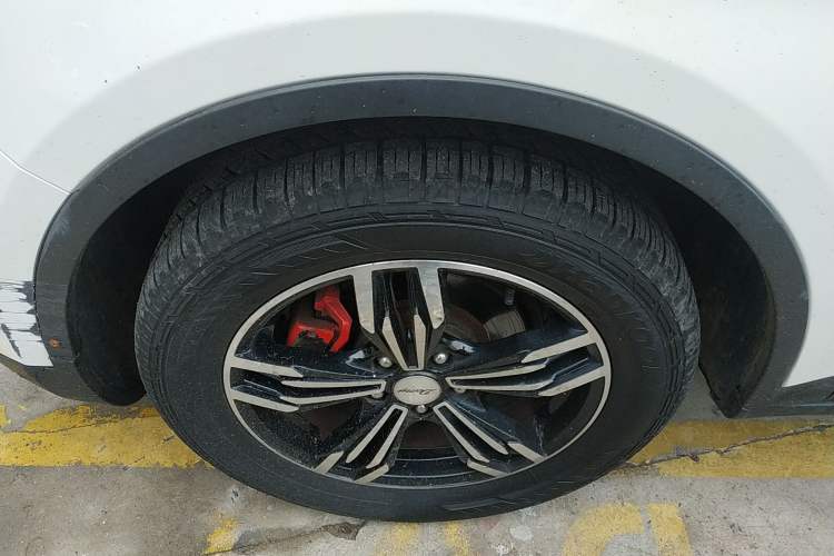 Used Zotye Domy X5 2017 Platinum Edition 1.5T Manual Luxury Model
