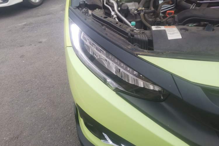 Used Honda Civic 2016 220TURBO CVT Prestige Edition
