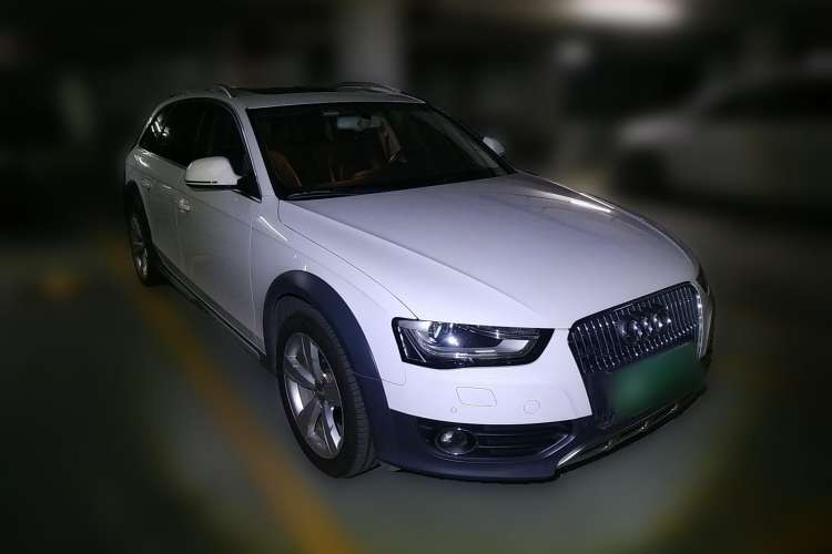 Used Audi A4 2014 40 TFSI allroad quattro plus version
