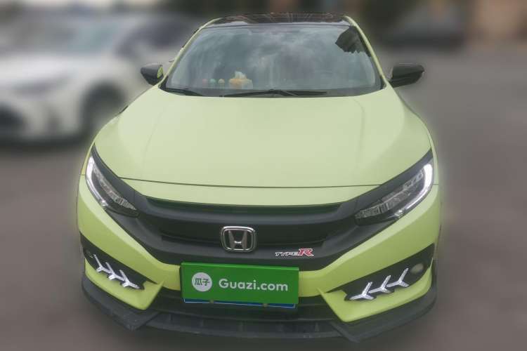 Used Honda Civic 2016 220TURBO CVT Prestige Edition
