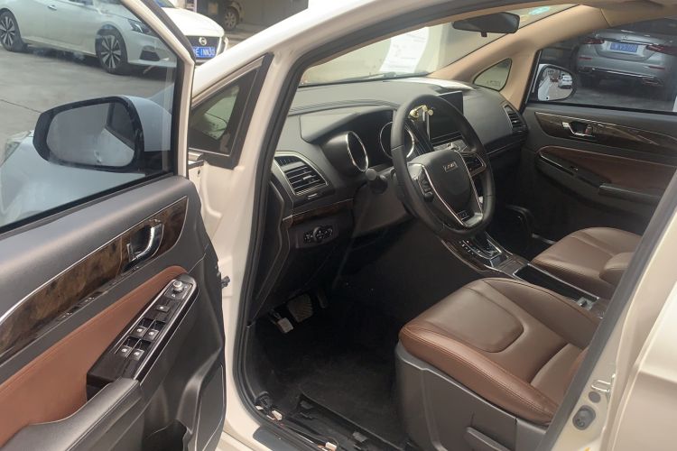 Used Lifan Auto Xuanlang 2017 1.5T Automatic Comfort Model
