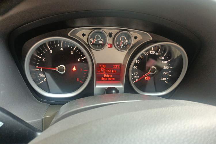 Used Ford Focus 2012 Sedan Classic 1.8L Manual Base Model
