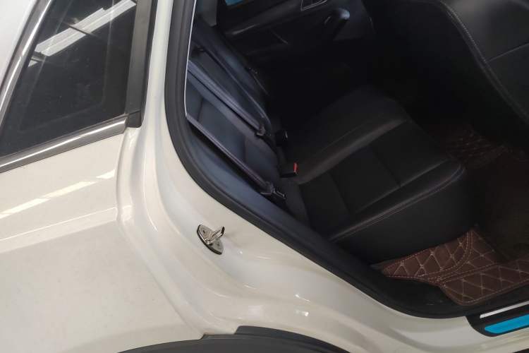 Used Zotye SR7 2017 1.5T CVT Cube Dream Edition
