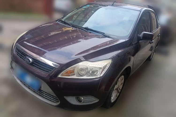 Used Ford Focus 2012 Sedan Classic 1.8L Manual Base Model