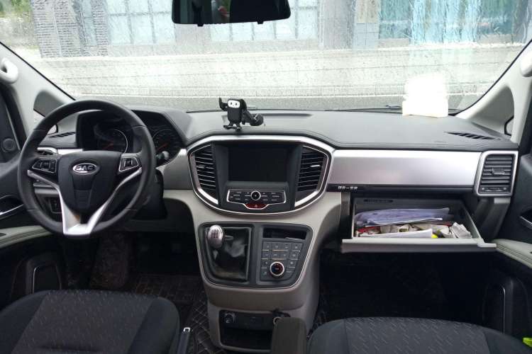 Used JAC M4 2019 Business Series 2.0L Manual - China VI Standard
