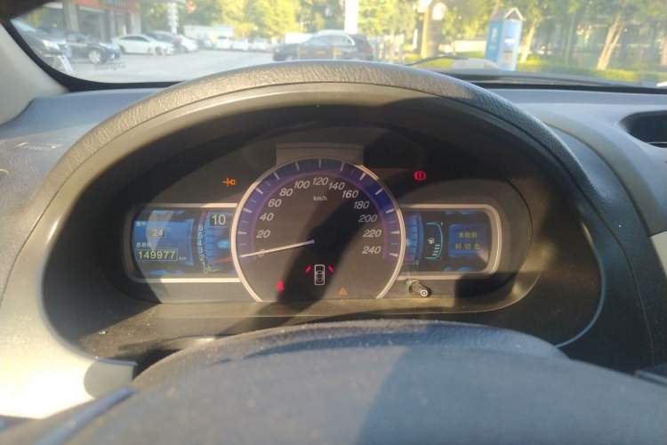 Used BYD S6 2013 Jingyue Edition 2.0L Manual Luxury Model 5 Seats