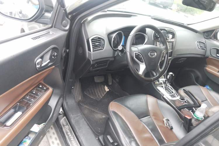 Used GAC Trumpchi GS5 Super 2015 2.0L Automatic Two-Wheel Drive Elite Edition Driver Seat