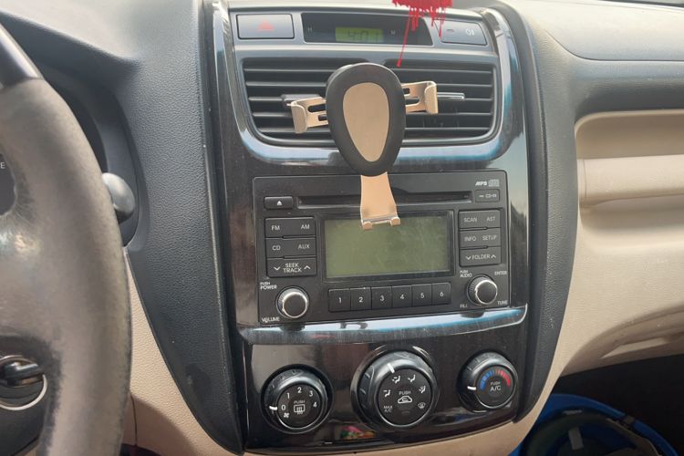 Used Kia Sportage 2012 2.0L Automatic Two-Wheel Drive GL Trim
