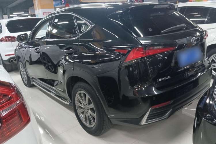 Used Lexus NX 2018 300h Front-Wheel-Drive FENGSHANG Version China V Emission Standard