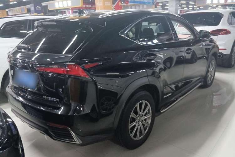 Used Lexus NX 2018 300h Front-Wheel-Drive FENGSHANG Version China V Emission Standard