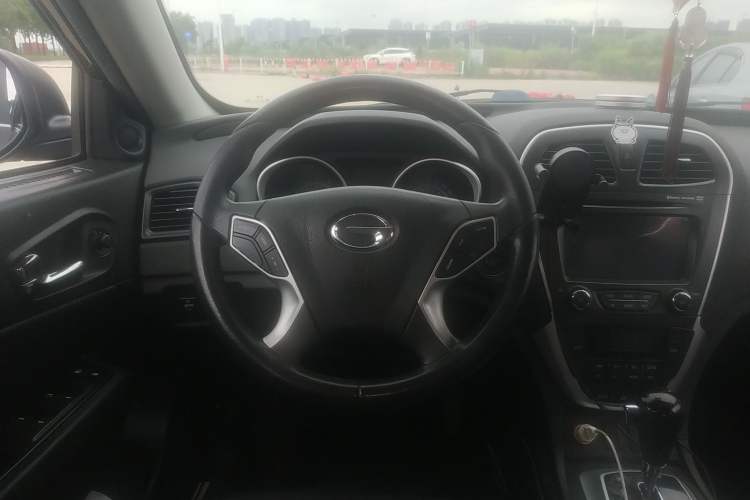 Used GAC Trumpchi GS5 2014 2.0L Automatic Two-Wheel Drive Anniversary Value Edition
