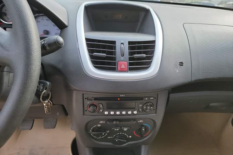 Used Peugeot 207 2011 Hatchback 1.4L Manual Yule Edition
