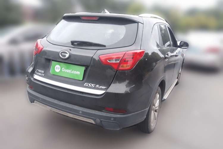 Used GAC Trumpchi GS5 Super 2015 2.0L Automatic Two-Wheel Drive Elite Edition Rear Right 45 Deg